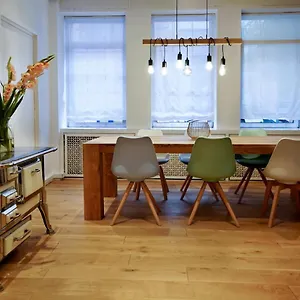 Im Kupferkessel 2* Köln